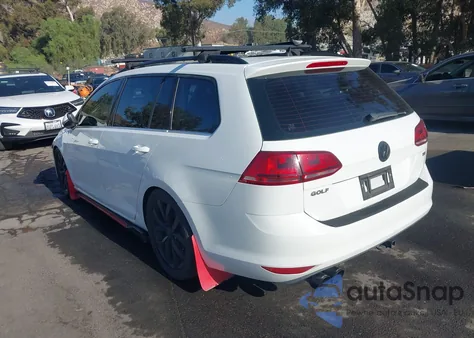 2016 Volkswagen Golf Sportwagen Tsi Limited Edition z USA, uszkodzony, nr VIN 3VWC17AU7GM518907